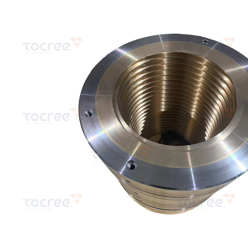 Large bimetallic threaded bushing